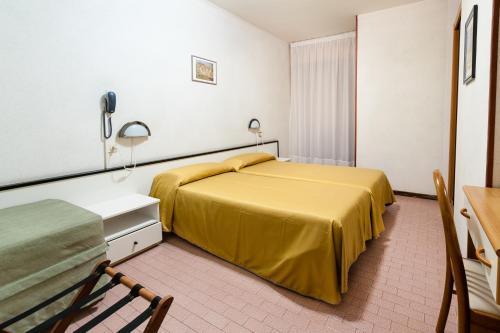 Hotel Garni Losanna ビビオーネ エクステリア 写真